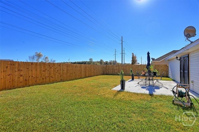 33 Cordage Circle, Port Wentworth, GA 31407