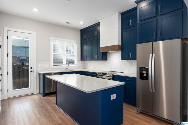 1195 WINDSOR SQUARE, Birmingham, AL 35242