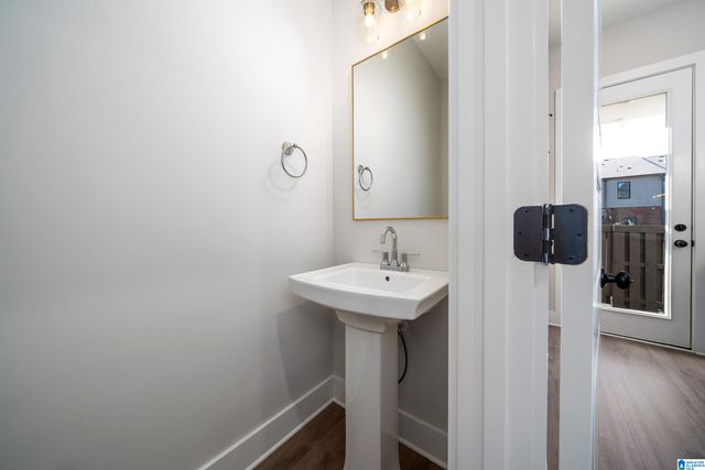 1195 WINDSOR SQUARE, Birmingham, AL 35242