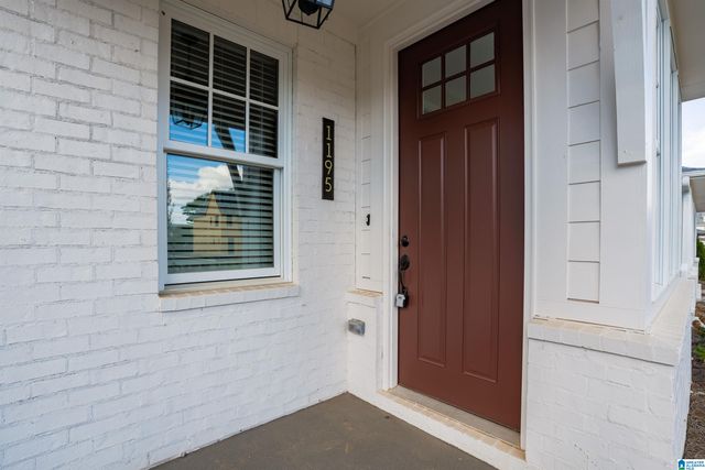 1195 WINDSOR SQUARE, Birmingham, AL 35242