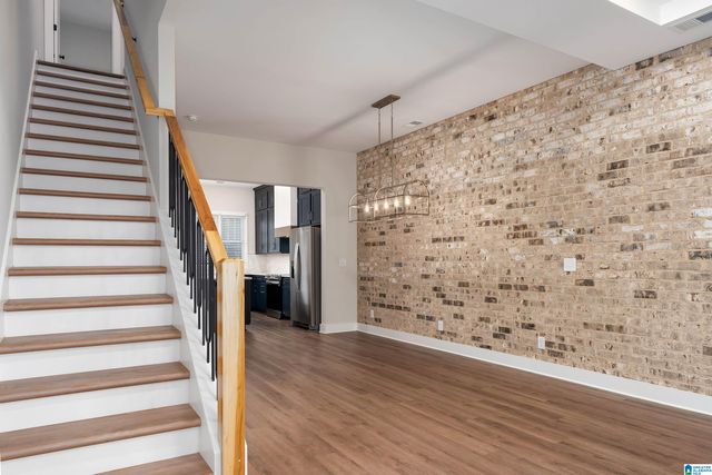 1195 WINDSOR SQUARE, Birmingham, AL 35242