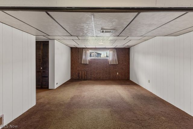 115 Arena Drive, Weirton, WV 26062