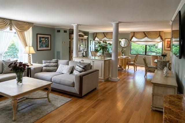 40 Village Rd. 602, Middleton, MA 01949
