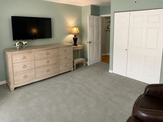 40 Village Rd. 602, Middleton, MA 01949