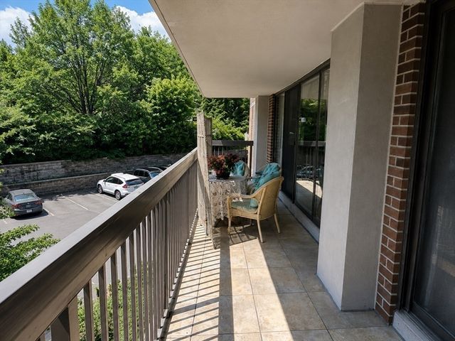 40 Village Rd. 602, Middleton, MA 01949
