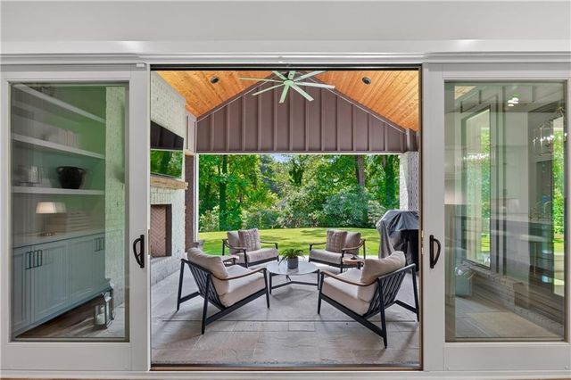 135 Mayfield Circle, Alpharetta, GA 30009