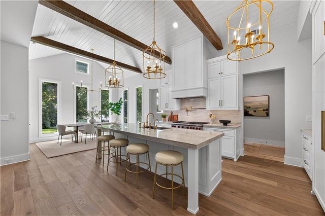 135 Mayfield Circle, Alpharetta, GA 30009