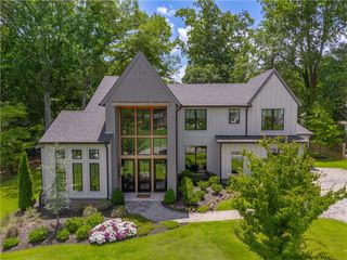 135 Mayfield Circle, Alpharetta, GA 30009