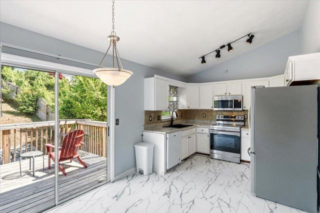 4837 Nelms LN, Roanoke, VA 24019