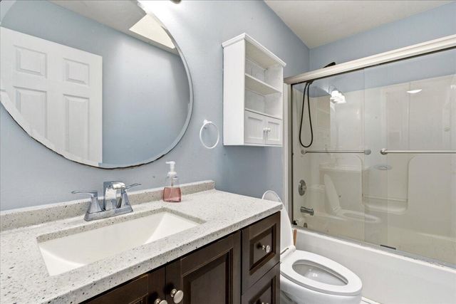 4837 Nelms LN, Roanoke, VA 24019