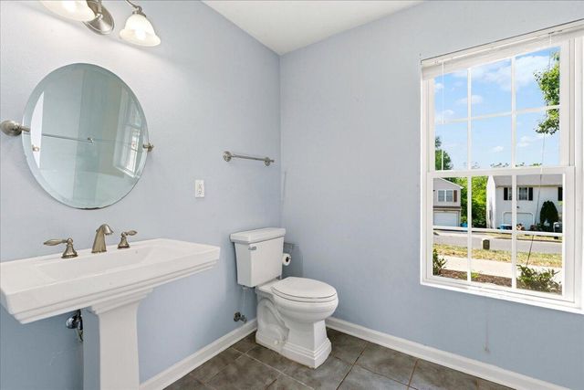 4837 Nelms LN, Roanoke, VA 24019