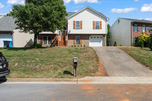 4837 Nelms LN, Roanoke, VA 24019