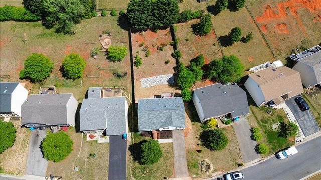 4837 Nelms LN, Roanoke, VA 24019
