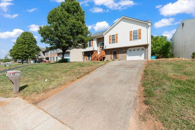 4837 Nelms LN, Roanoke, VA 24019