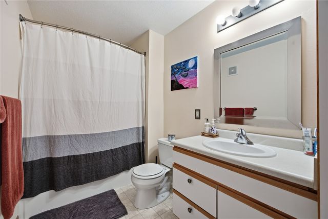 2853 Coral Court 304, Coralville, IA 52241