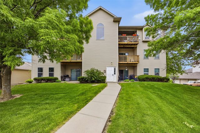 2853 Coral Court 304, Coralville, IA 52241