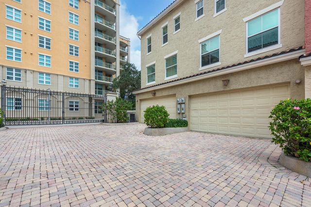 636 FERN Street, West Palm Beach, FL 33401