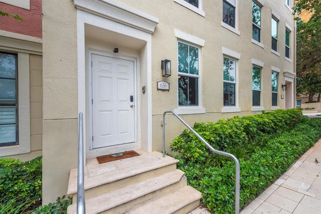 636 FERN Street, West Palm Beach, FL 33401