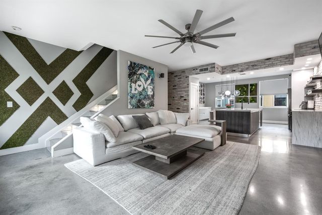 636 FERN Street, West Palm Beach, FL 33401
