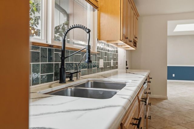 739 Bellarmine Drive, Salinas, CA 93901