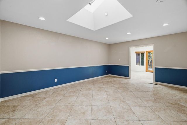 739 Bellarmine Drive, Salinas, CA 93901