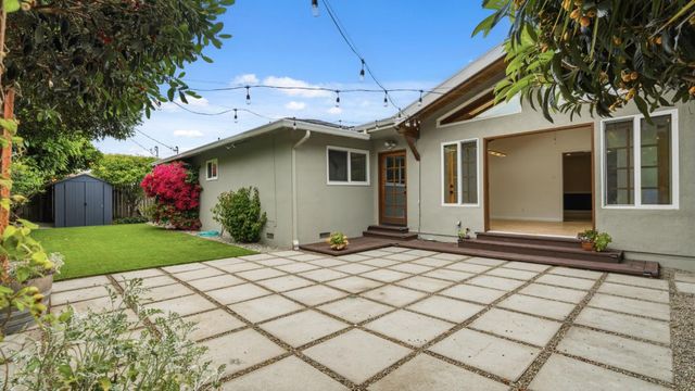 739 Bellarmine Drive, Salinas, CA 93901