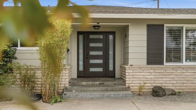 739 Bellarmine Drive, Salinas, CA 93901