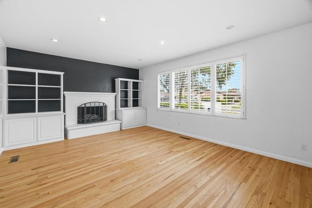 739 Bellarmine Drive, Salinas, CA 93901