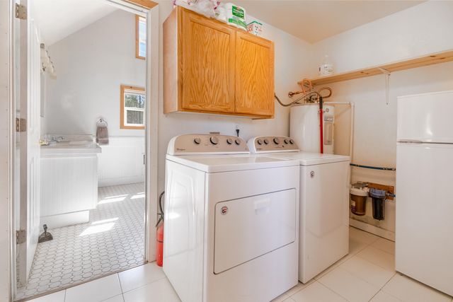 8965 Split Rail Road, La Pine, OR 97739