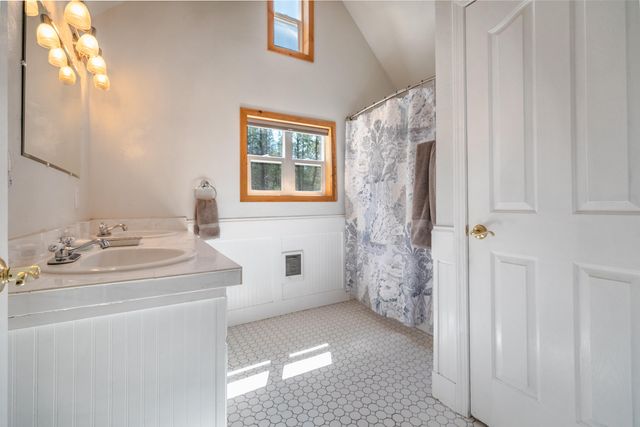 8965 Split Rail Road, La Pine, OR 97739