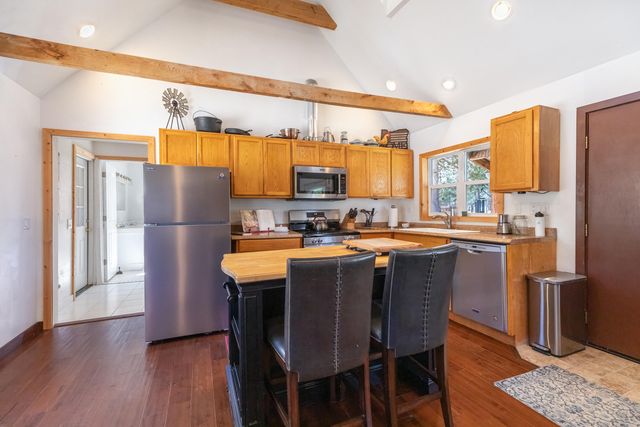 8965 Split Rail Road, La Pine, OR 97739