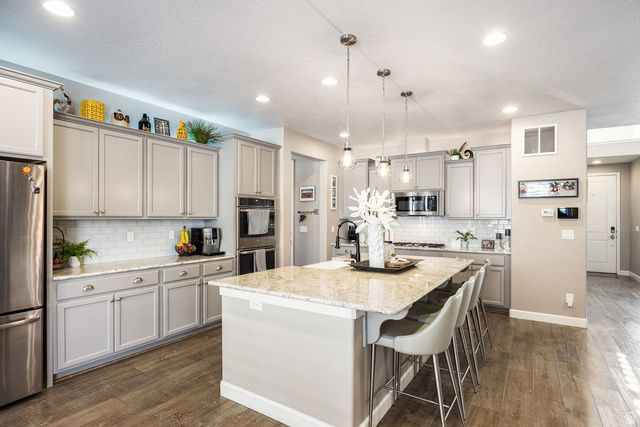 12102 S WINDOW ARCH LN, Herriman, UT 84096