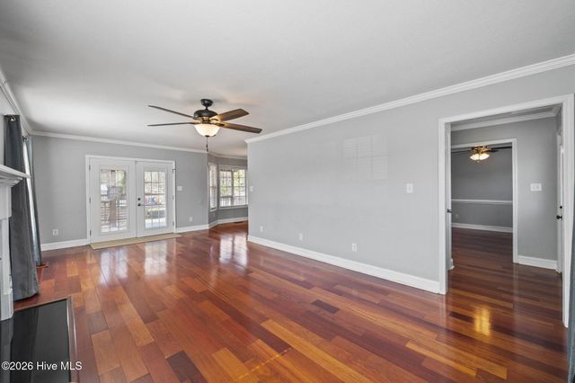 149 Harvest Moon Drive, Richlands, NC 28574