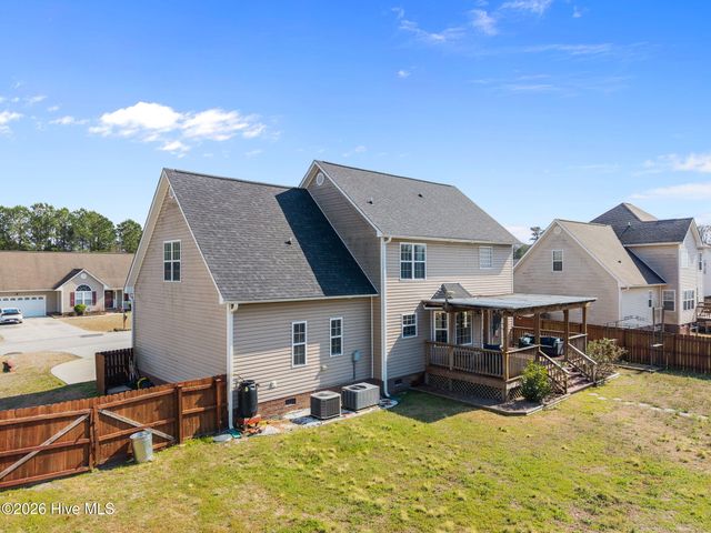 149 Harvest Moon Drive, Richlands, NC 28574