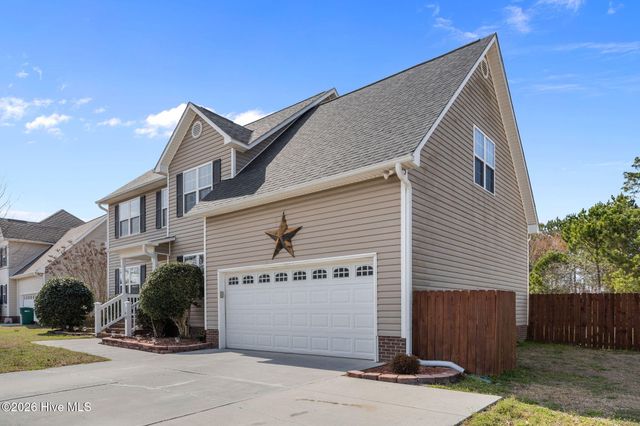 149 Harvest Moon Drive, Richlands, NC 28574