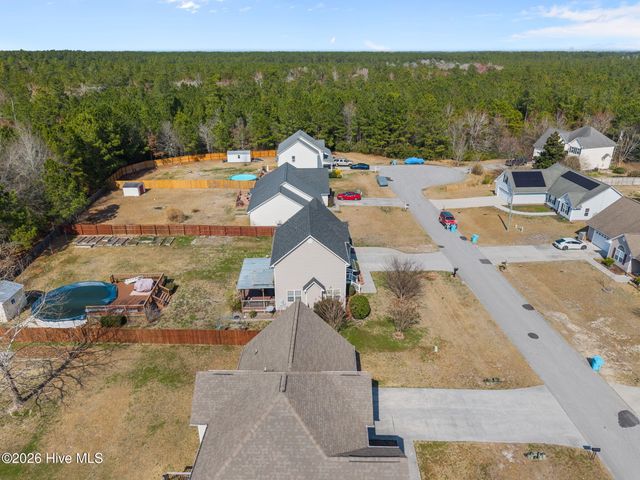 149 Harvest Moon Drive, Richlands, NC 28574