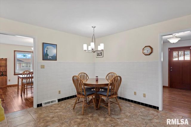 107 COLLIER Drive, Springfield, IL 62704