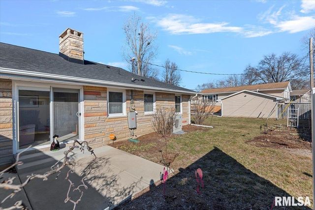 107 COLLIER Drive, Springfield, IL 62704