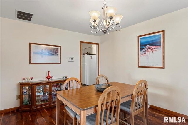 107 COLLIER Drive, Springfield, IL 62704