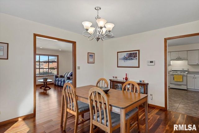 107 COLLIER Drive, Springfield, IL 62704