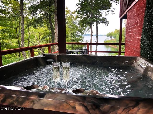 107 Dream Way, Sevierville, TN 37876