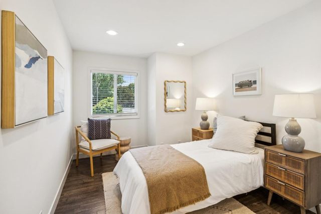 801 California Avenue F, Sunnyvale, CA 94086