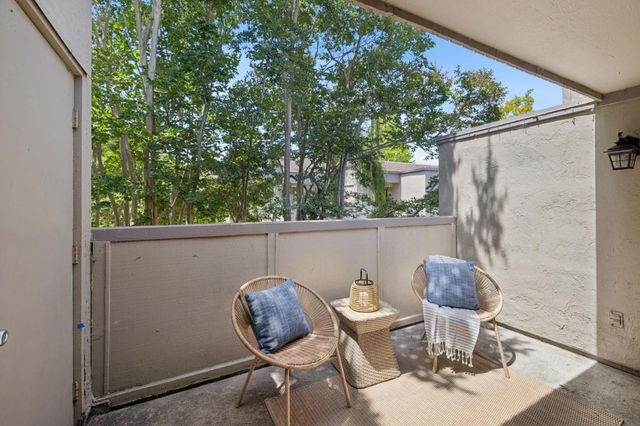 801 California Avenue F, Sunnyvale, CA 94086