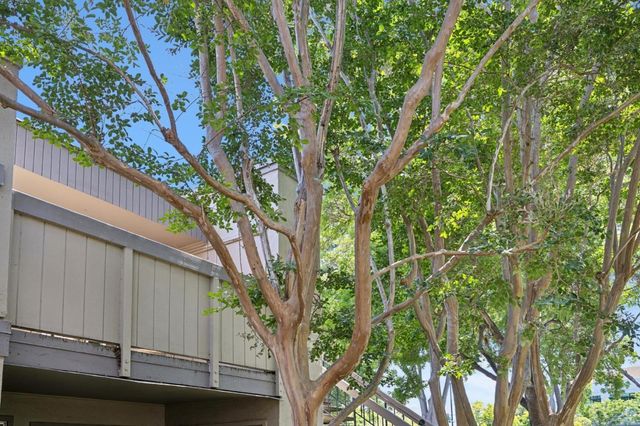 801 California Avenue F, Sunnyvale, CA 94086
