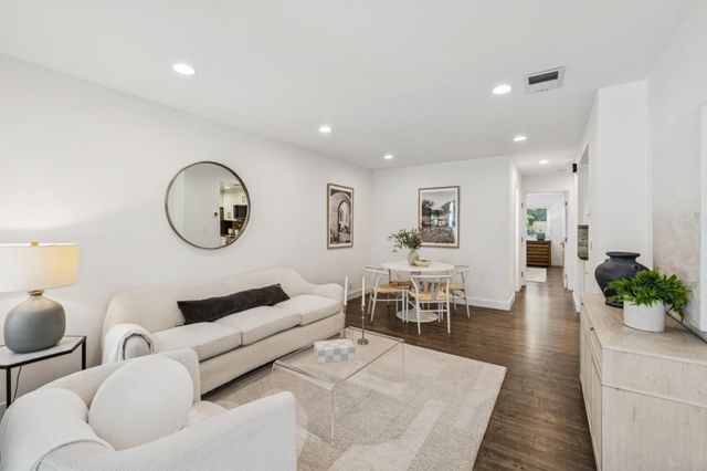 801 California Avenue F, Sunnyvale, CA 94086