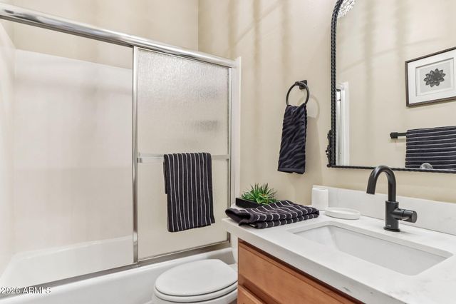16540 E EL LAGO Boulevard 18, Fountain Hills, AZ 85268