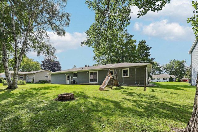 715 Collins Road, Jefferson, WI 53549