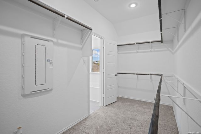 4964 Park Mnr, Marion, TX 78124