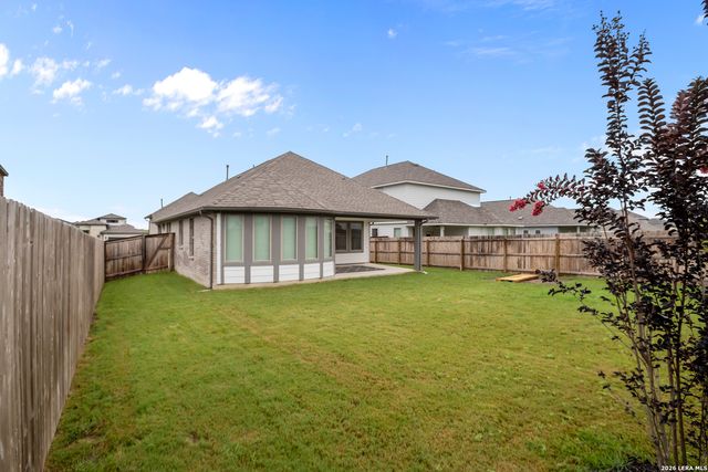 4964 Park Mnr, Marion, TX 78124