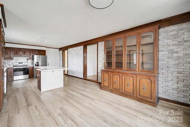 1035 Timber Lane Drive, Lincolnton, NC 28092